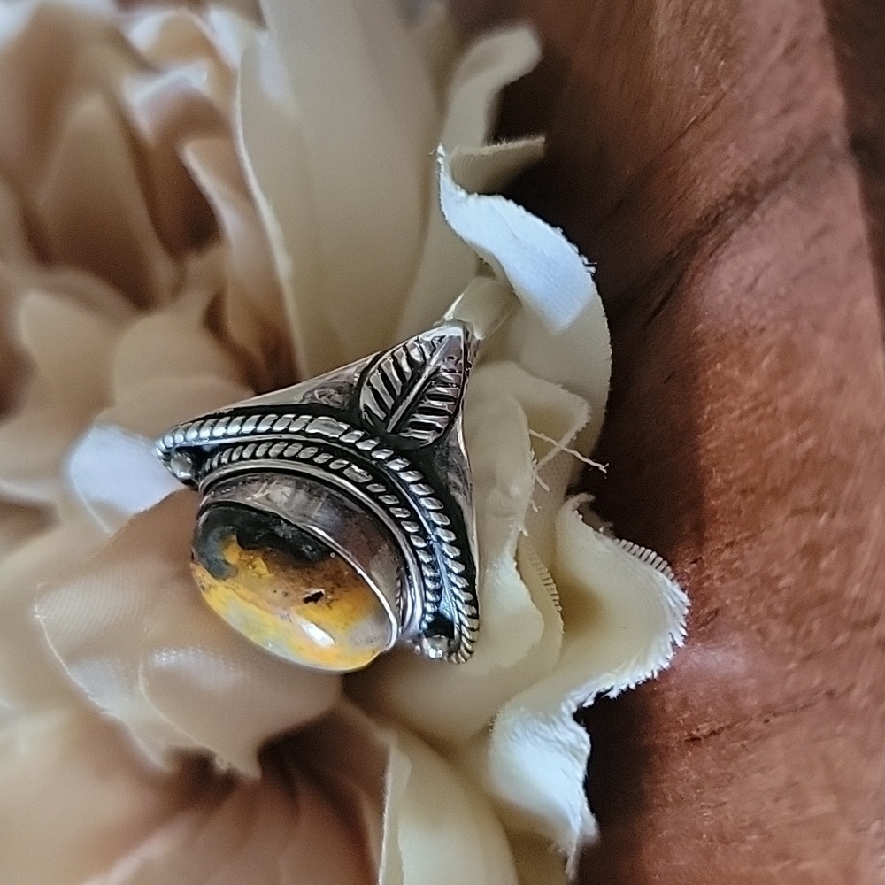 Solid Sterling Silver Bumblebee Jasper Ring Size 8 - image 2